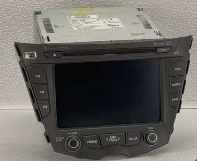 12-15 Hyundai Veloster Radio Display Receiver w/Satellite w/o navigation OEM