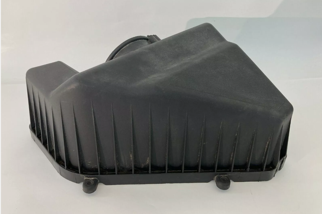 Saturn Outlook 2009-10 3.6L Air Intake Cleaner Box Housing Upper Cover WARRANTY