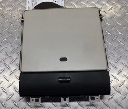 2011-15 Chrysler Town and Country Display Screen Entertainment Roof Mounted OEM WARRANTY