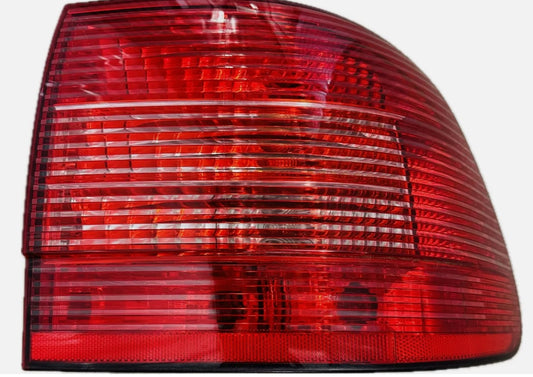 RIGHT RH TAIL LIGHT LAMP ASSEMBLY Porsche Cayenne 2003-2006