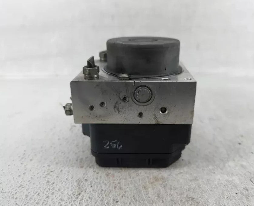 2012-2013 TOYOTA COROLLA 1.8L ABS ANTI LOCK BRAKE ACTUATOR AND PUMP ASSEMBLY OEM