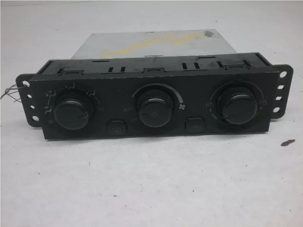 A/C Heater FRONT TEMPERATURE CONTROLS AutoMitsubishi Montero 01 02 03 04 05 06