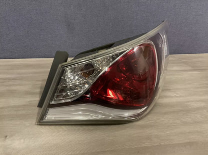 Hyundai Sonata 2011-2014 Hybrid OEM RIGHT PASSENGER Side Rear Tail Light