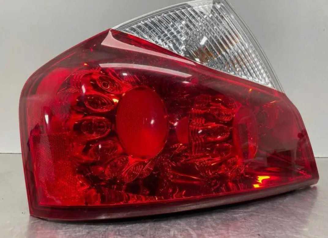 INFINITI M35 M45 LEFT DRIVER LH SIDE LED BRAKE TAIL LIGHT 2008-2010