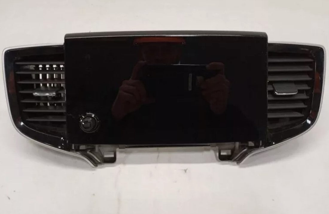 2019-2022 Honda Passport GPS Display Screen AM FM Radio OEM