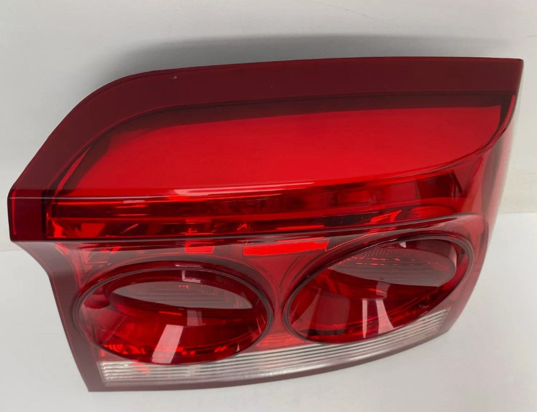 RH Passenger Tail Light Assembly Fits 2009 2010 DODGE CHARGER