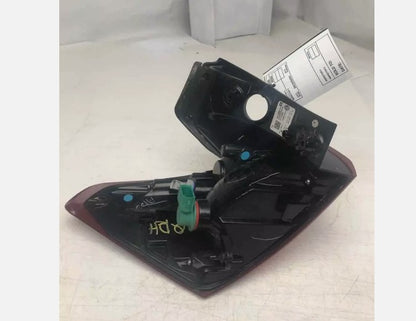 CHEVROLET EQUINOX RH Right Tail Light Assy Quarter Mounted OEM 2018 - 2020