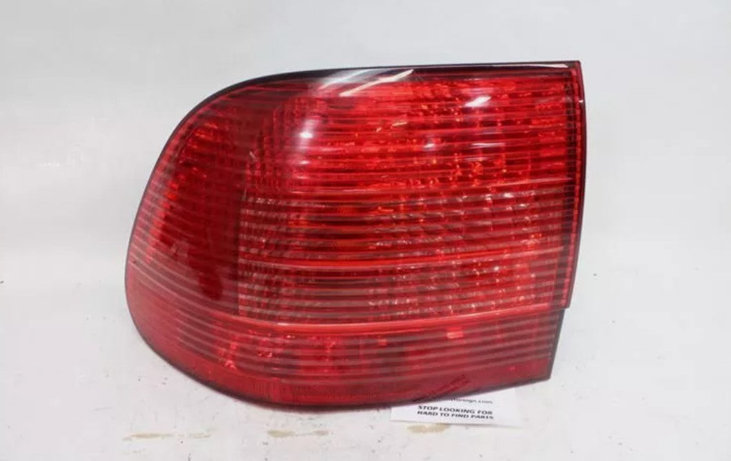 LEFT LH TAIL LIGHT LAMP ASSEMBLY Porsche Cayenne 2003-2006